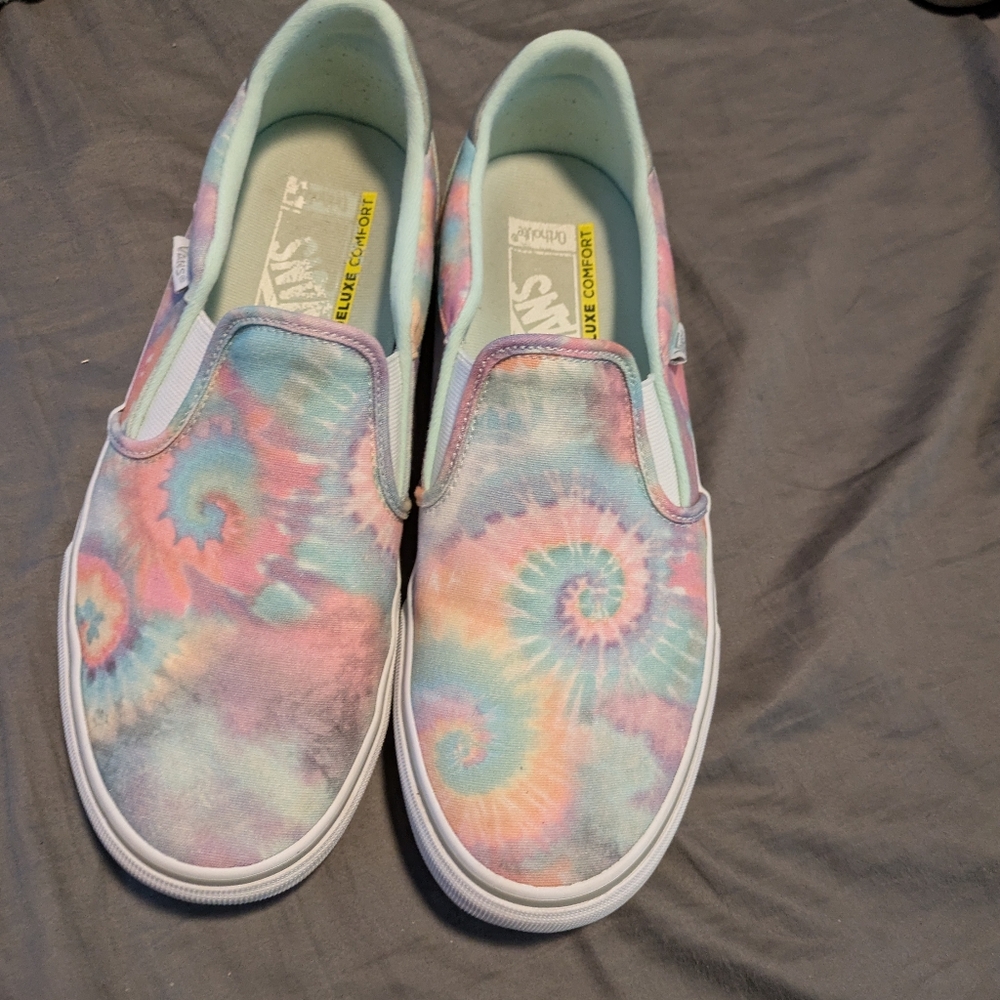 Vans Pastel Tie-Dye Slip-On Shoes - Picture 4 of 5